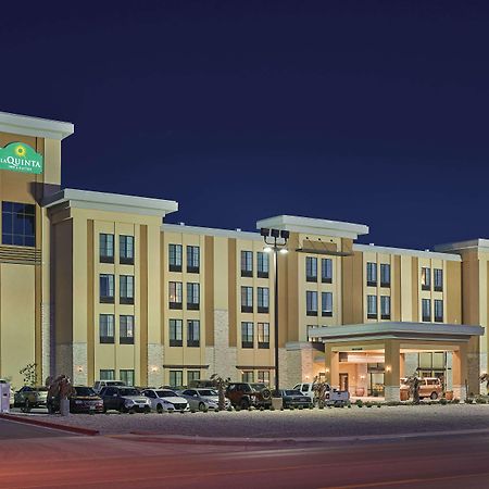 La Quinta By Wyndham Carlsbad Hotel Ngoại thất bức ảnh