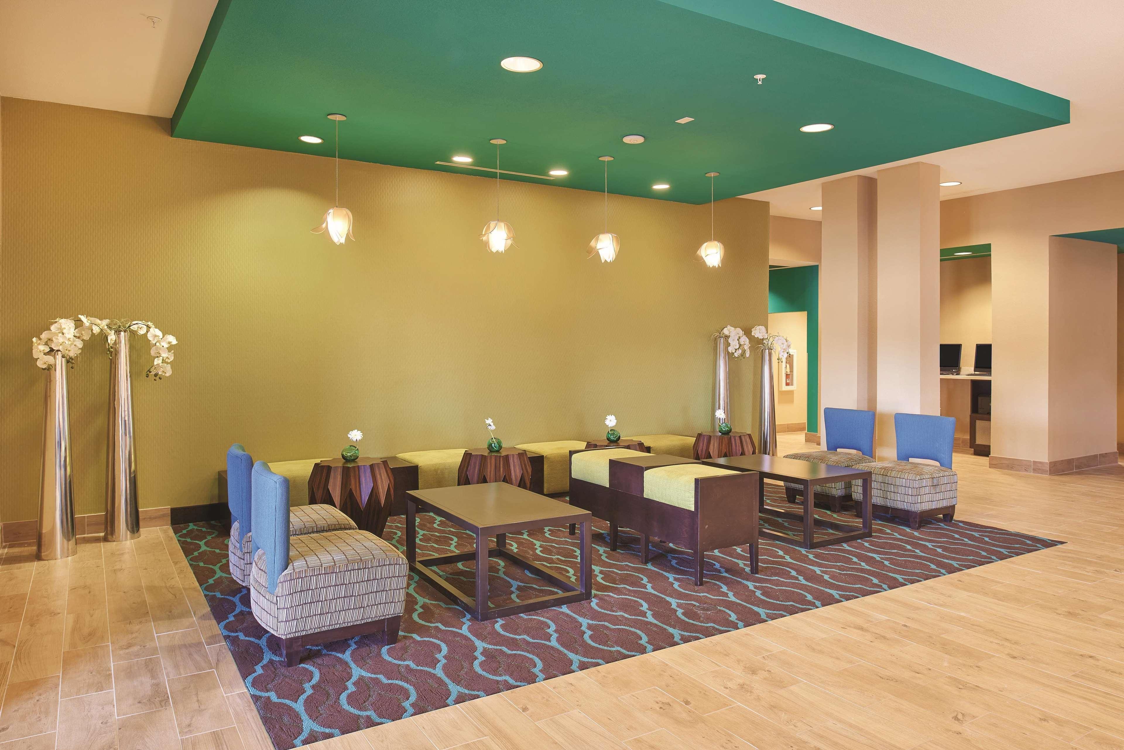La Quinta By Wyndham Carlsbad Hotel Ngoại thất bức ảnh