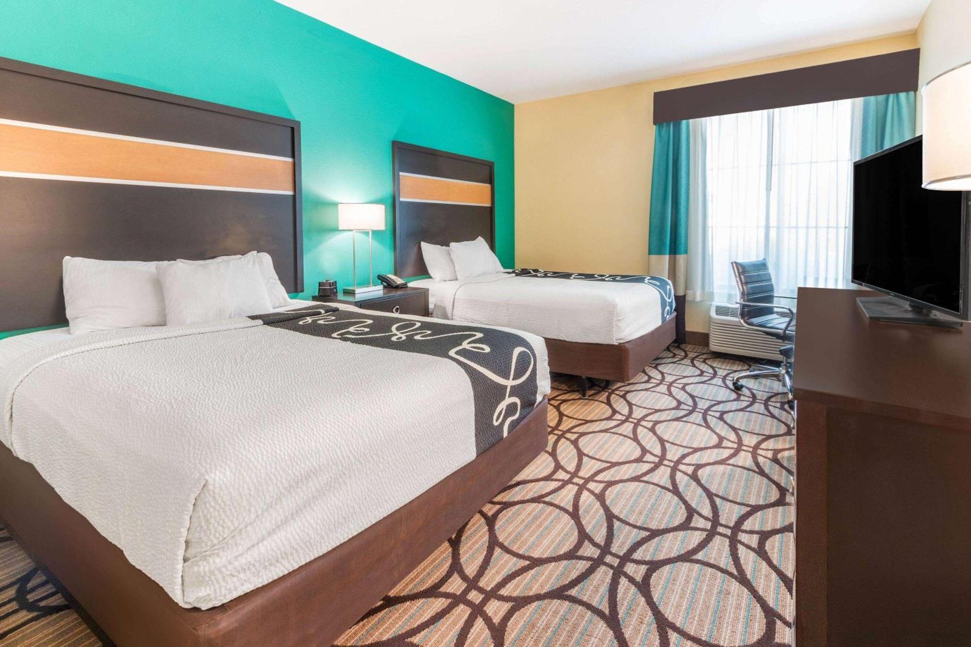 La Quinta By Wyndham Carlsbad Hotel Ngoại thất bức ảnh