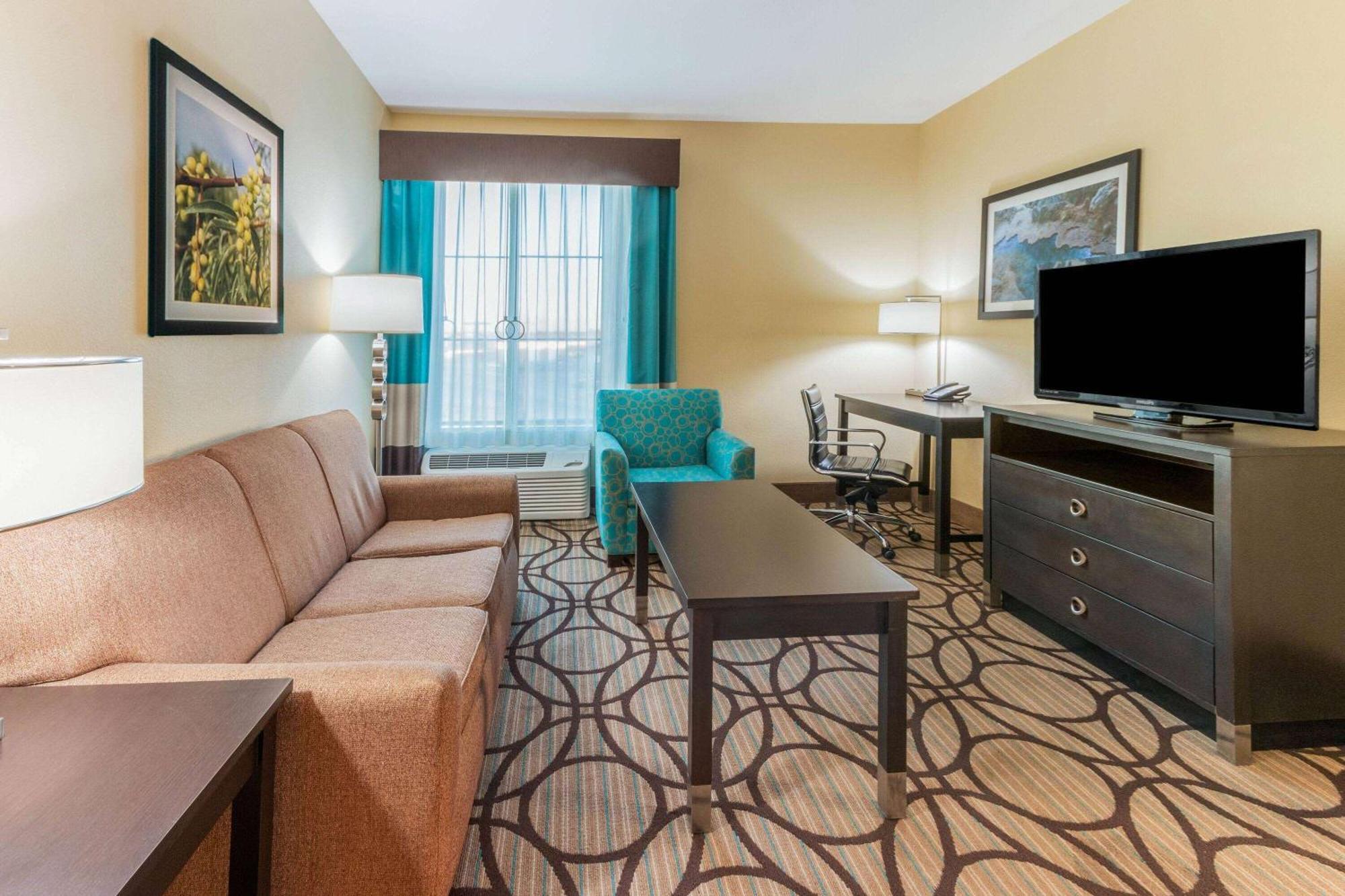 La Quinta By Wyndham Carlsbad Hotel Ngoại thất bức ảnh