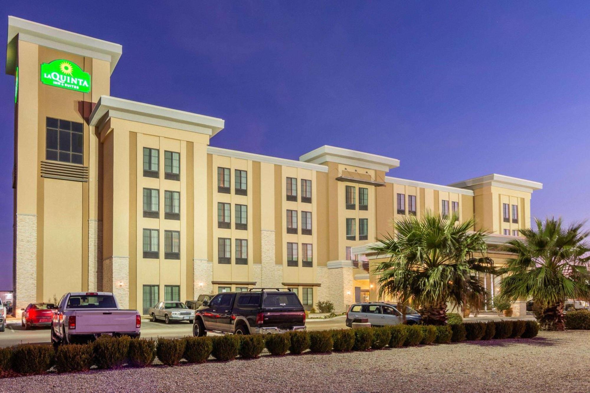 La Quinta By Wyndham Carlsbad Hotel Ngoại thất bức ảnh